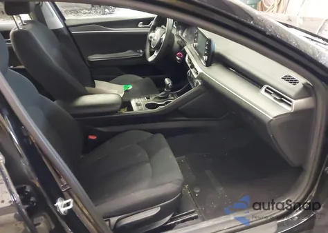 2021 Kia K5 Lx из США, поврежденный, VIN 5XXG24J27MG011517